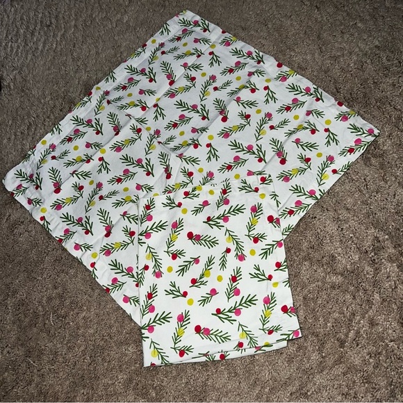 Sur La Table Nutcracker Sprig Napkins Set of Two - Picture 5 of 8